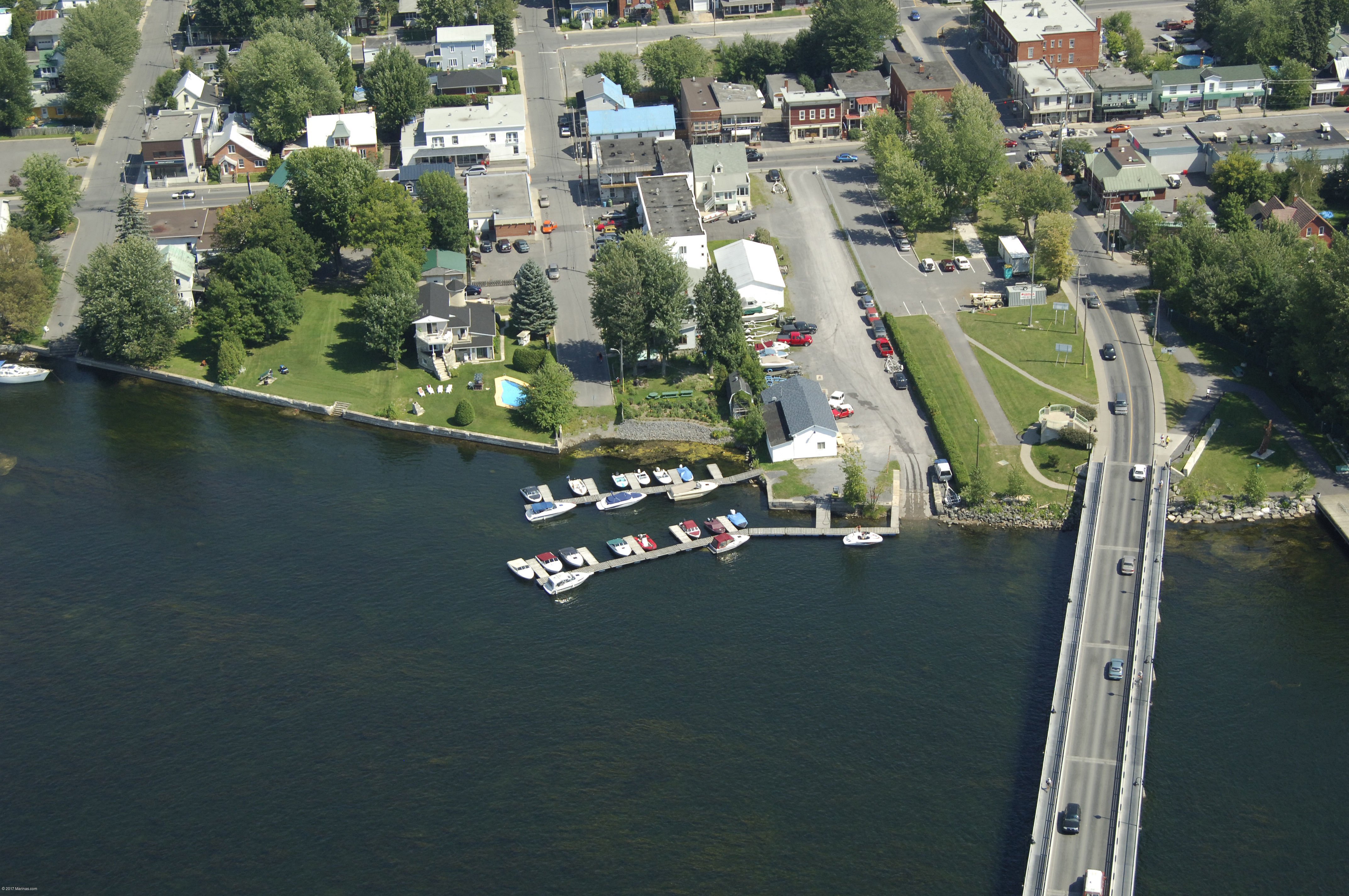 Pont Gouin Marina in StJeanSurRichelieu, QC, Canada Marina Reviews
