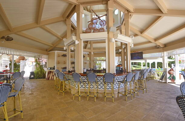 Hope Town Inn & Marina
