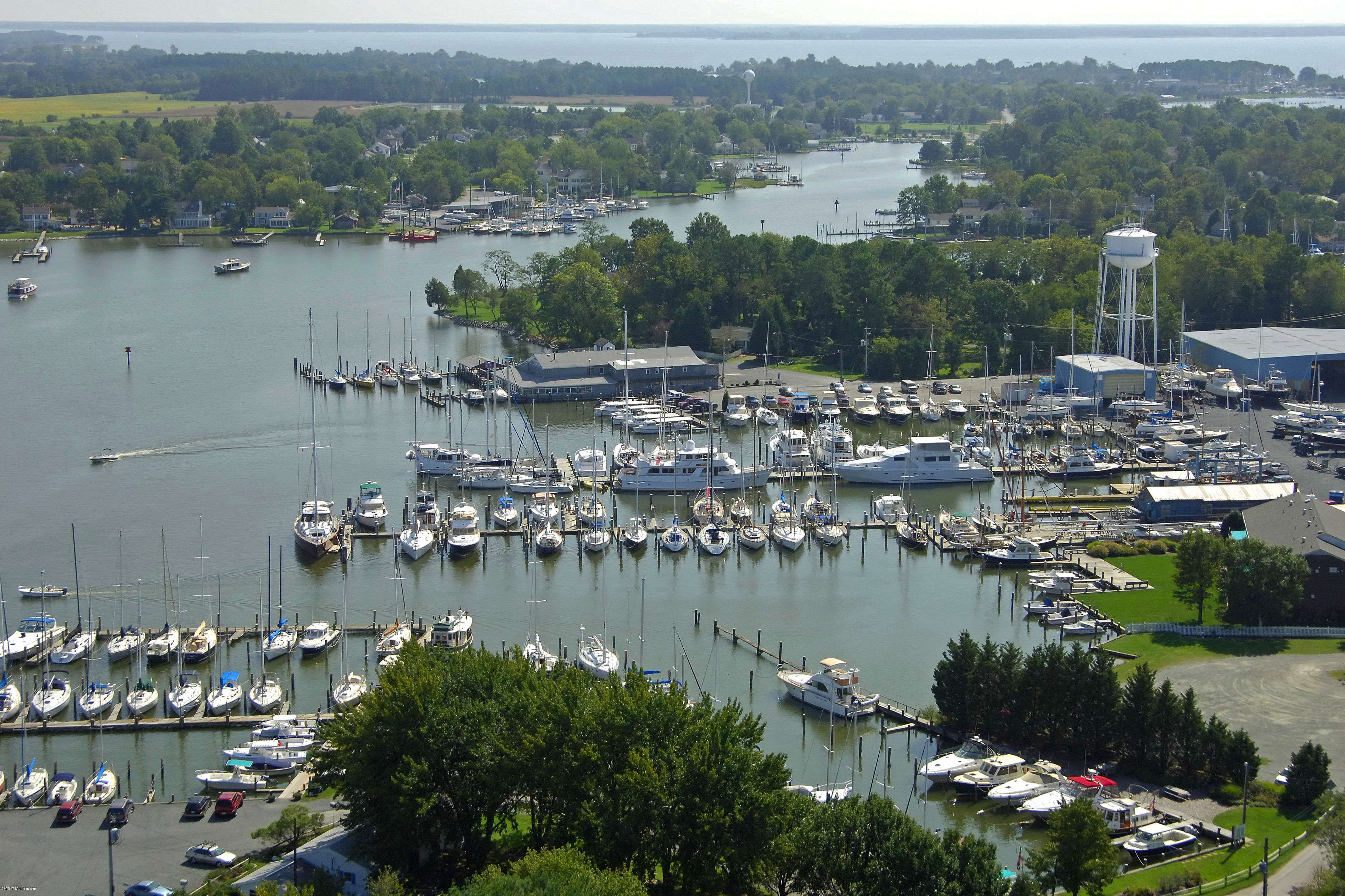 Brewer Oxford Boat Yard in Oxford, MD, United States Marina Reviews