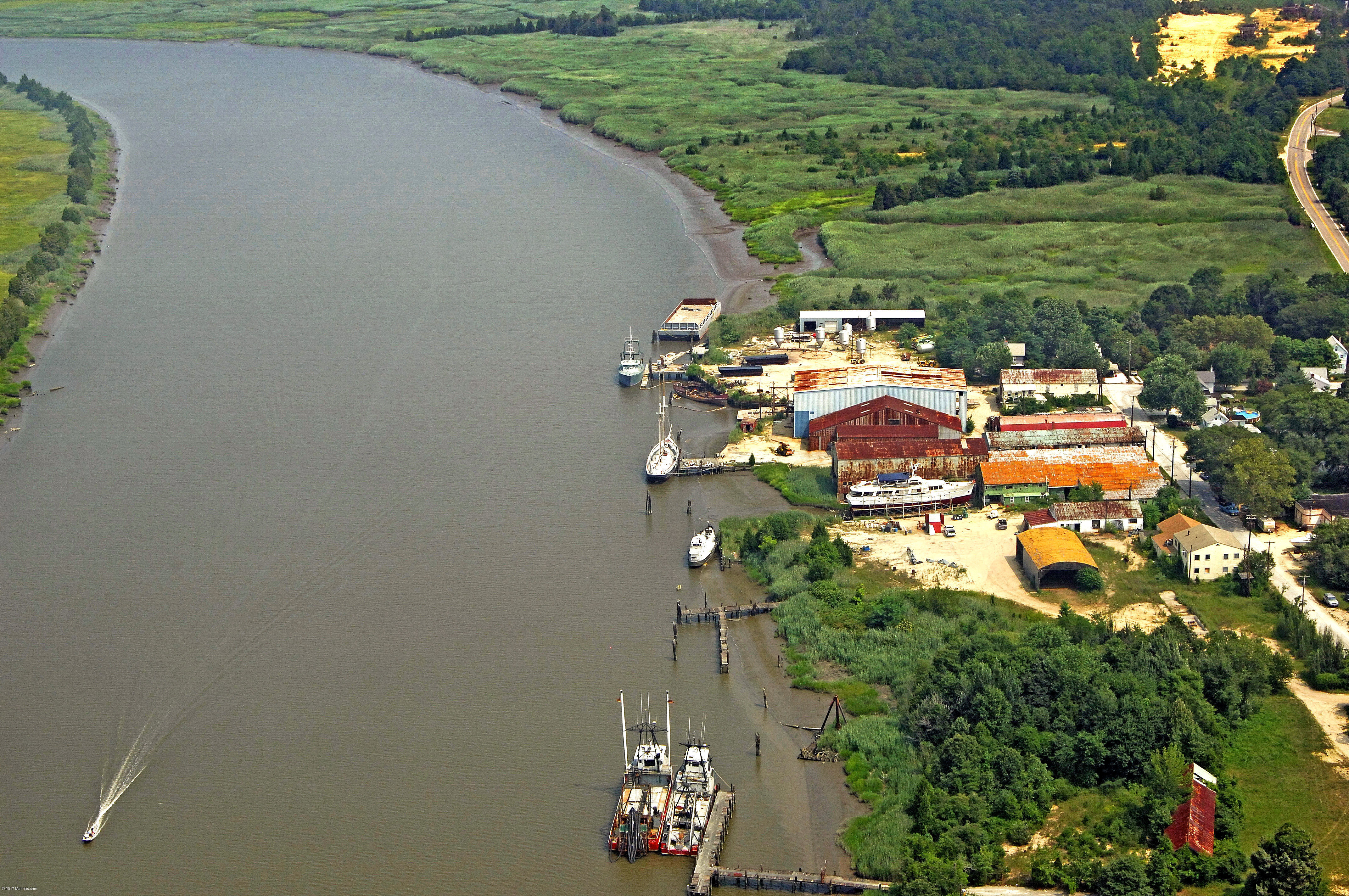 Dorchester Ship Yard in Port Norris, NJ, United States Marina Reviews