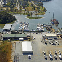 Kingfisher Bay Marina