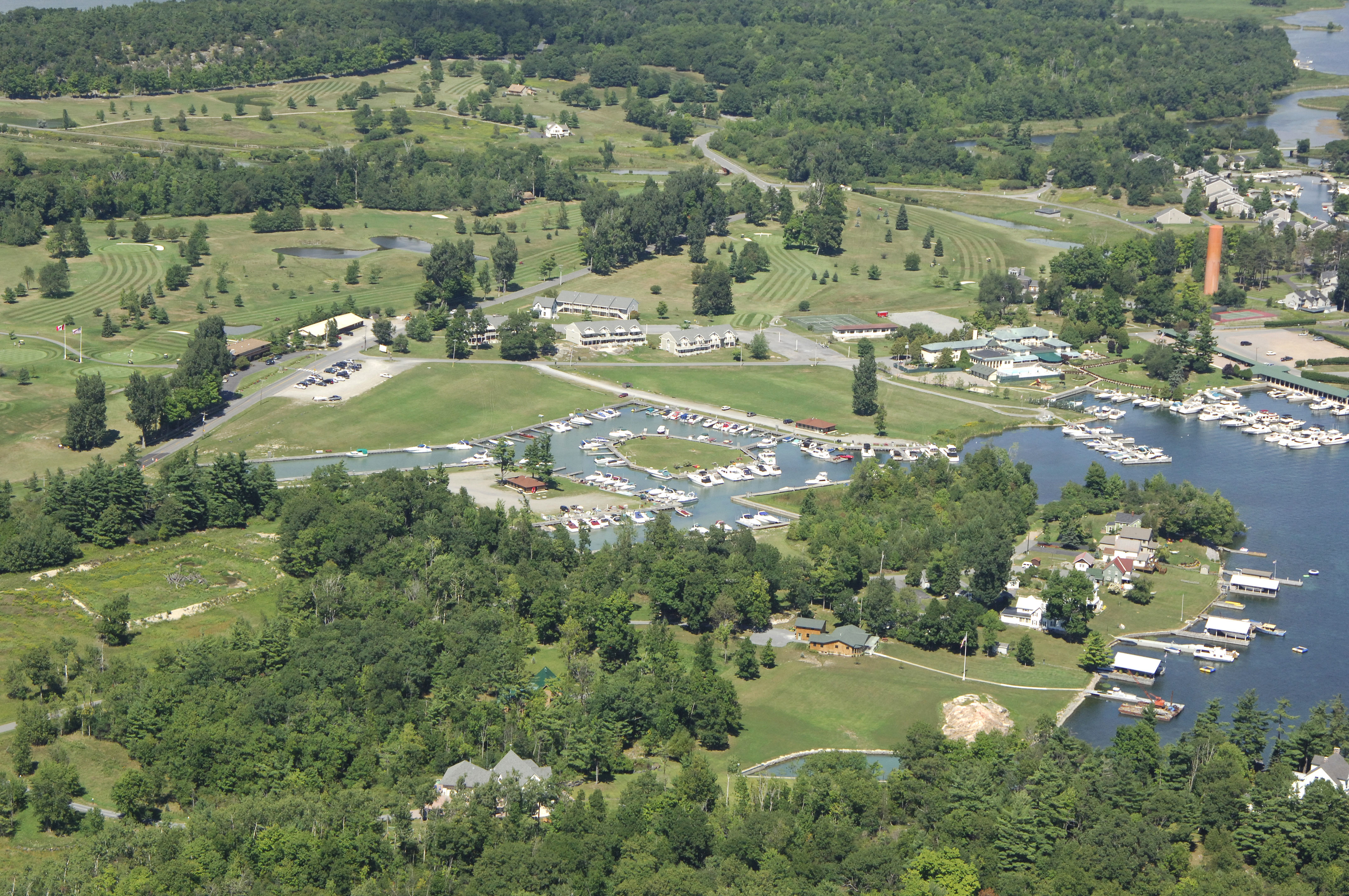 Wellesley Island Yacht Club in Alexandria Bay, NY, United States