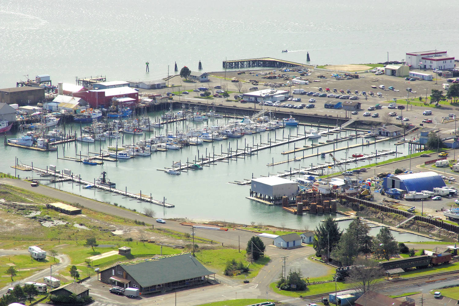 Garibaldi Marina slip, dock, mooring reservations Dockwa