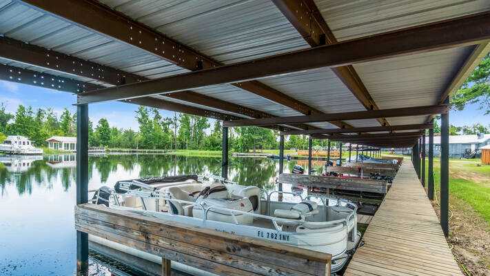 Trails End Marina