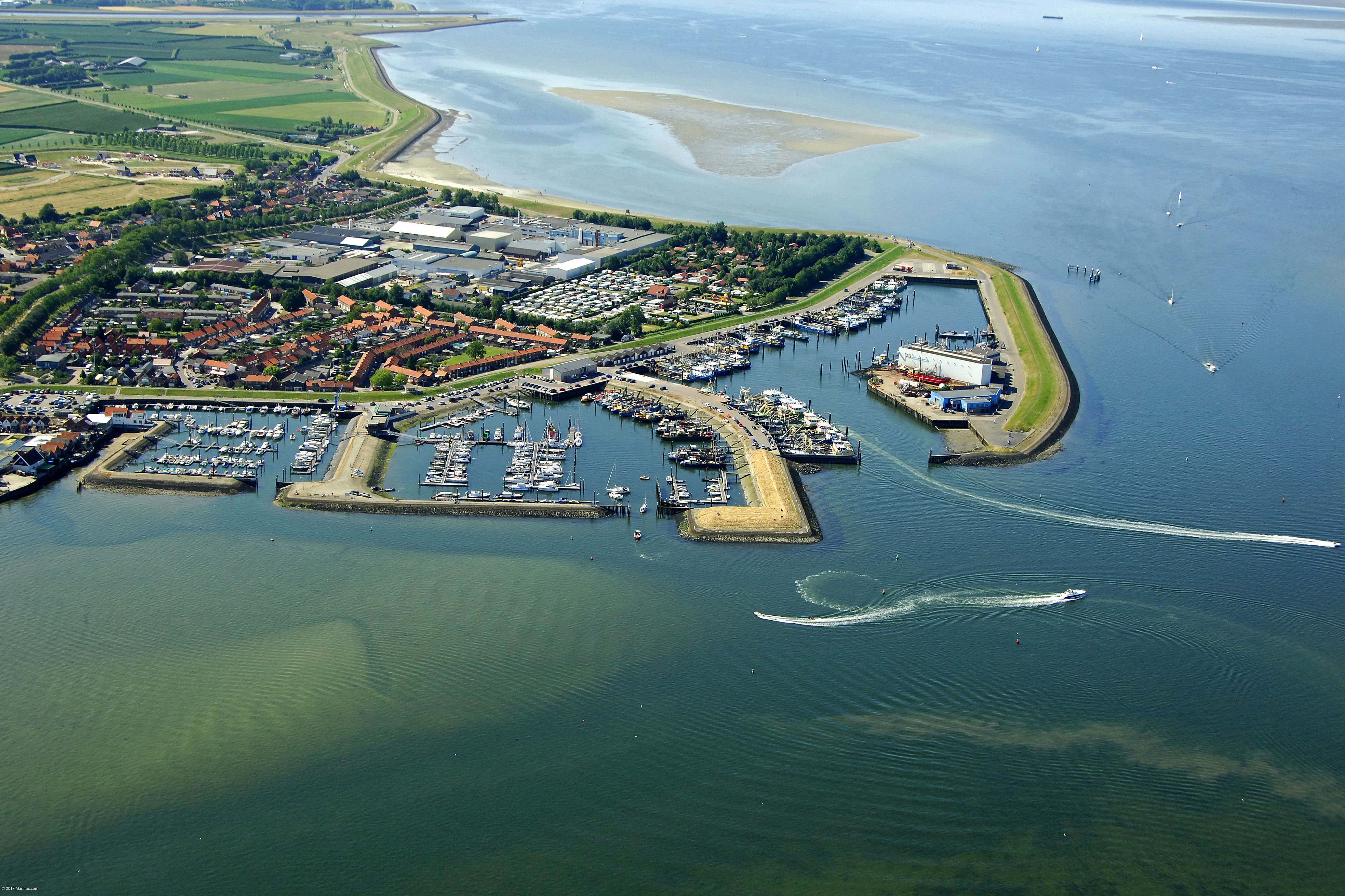 Yerseke Harbor in Yerseke, Zeeland, Netherlands harbor Reviews