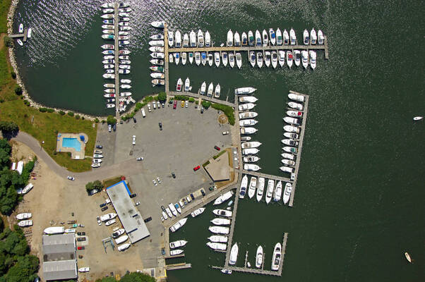 Mystic River Marina - Transient and Fuel Dock