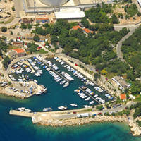 Podurinj Harbour
