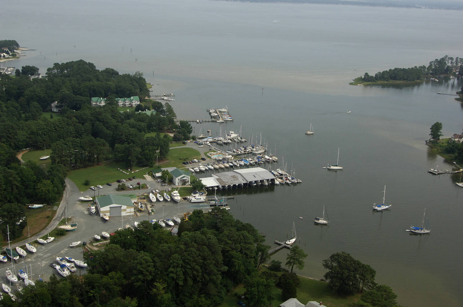 Deltaville Marina slip, dock, mooring reservations Dockwa