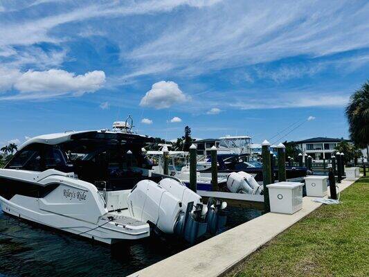 Tampa Bay Marina
