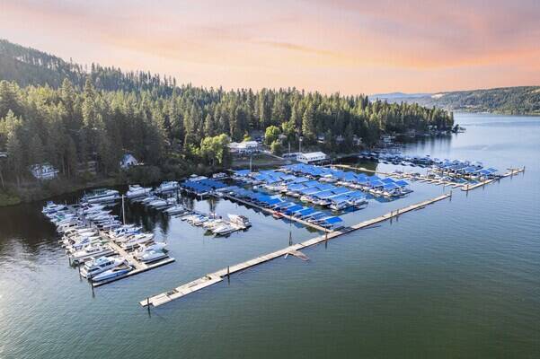Conkling Marina & Resort