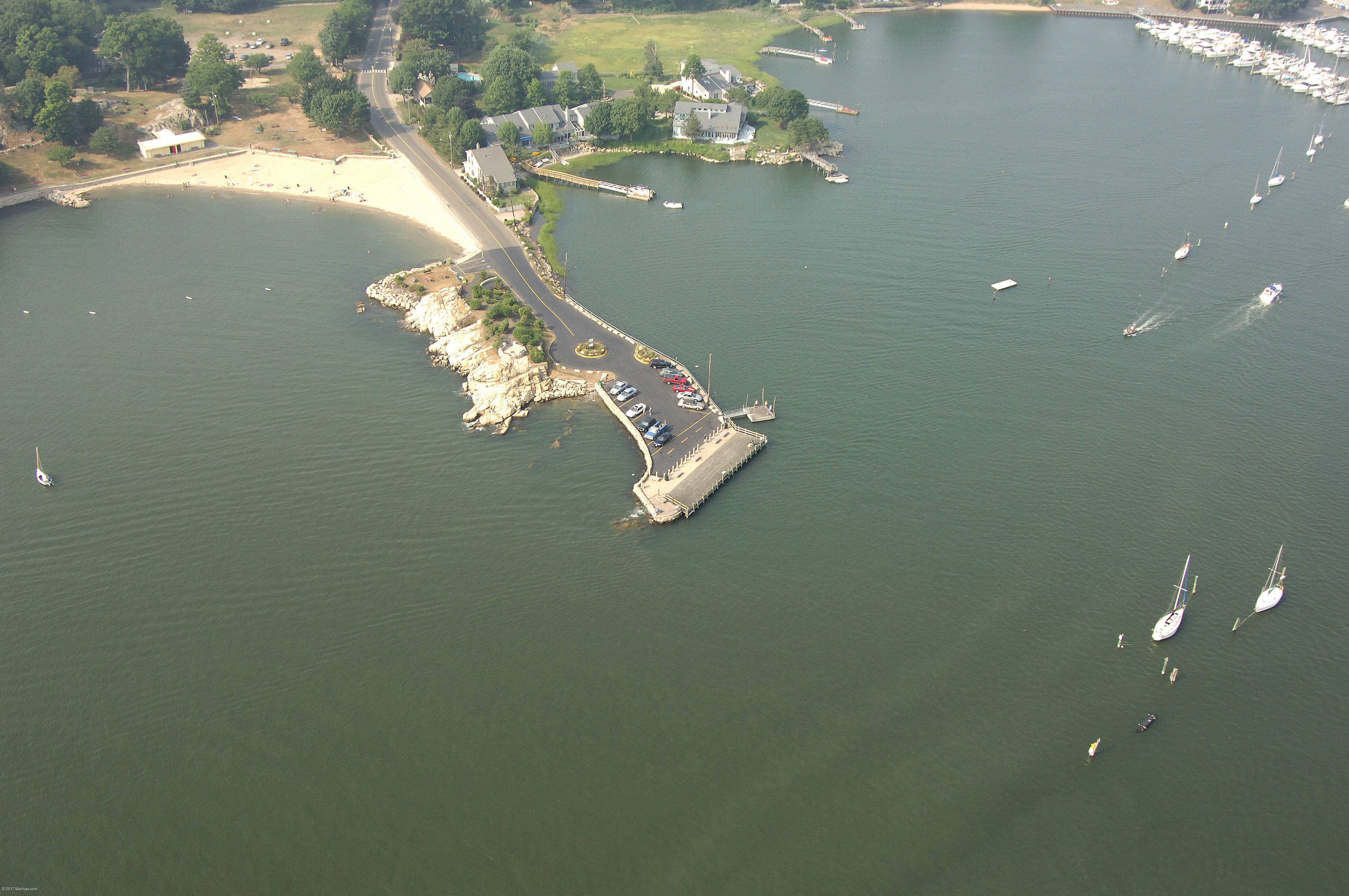 branford-harbor-dock-in-branford-ct-united-states-marina-reviews