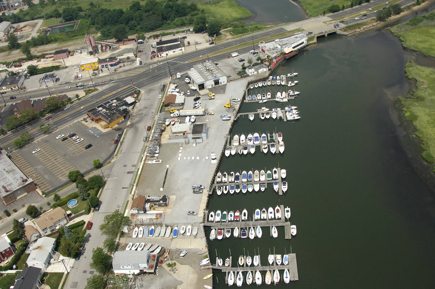 M&K harbors K & K Outboard in Island Park, NY, United States - Marina Reviews