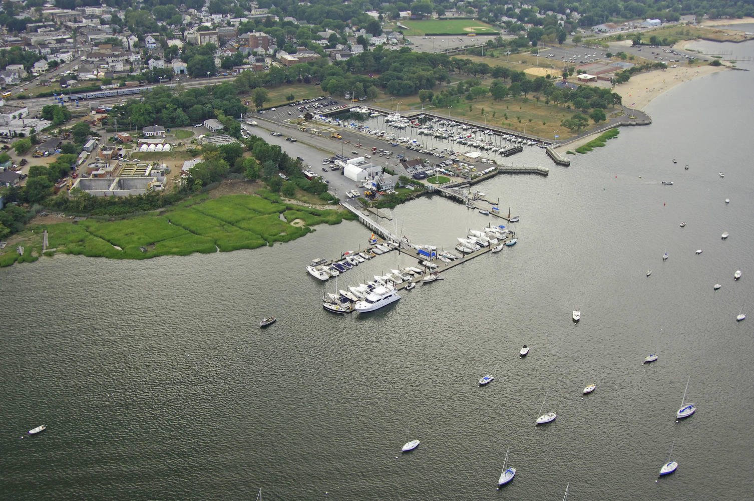 Oyster Bay Marine Center slip, dock, mooring reservations Dockwa