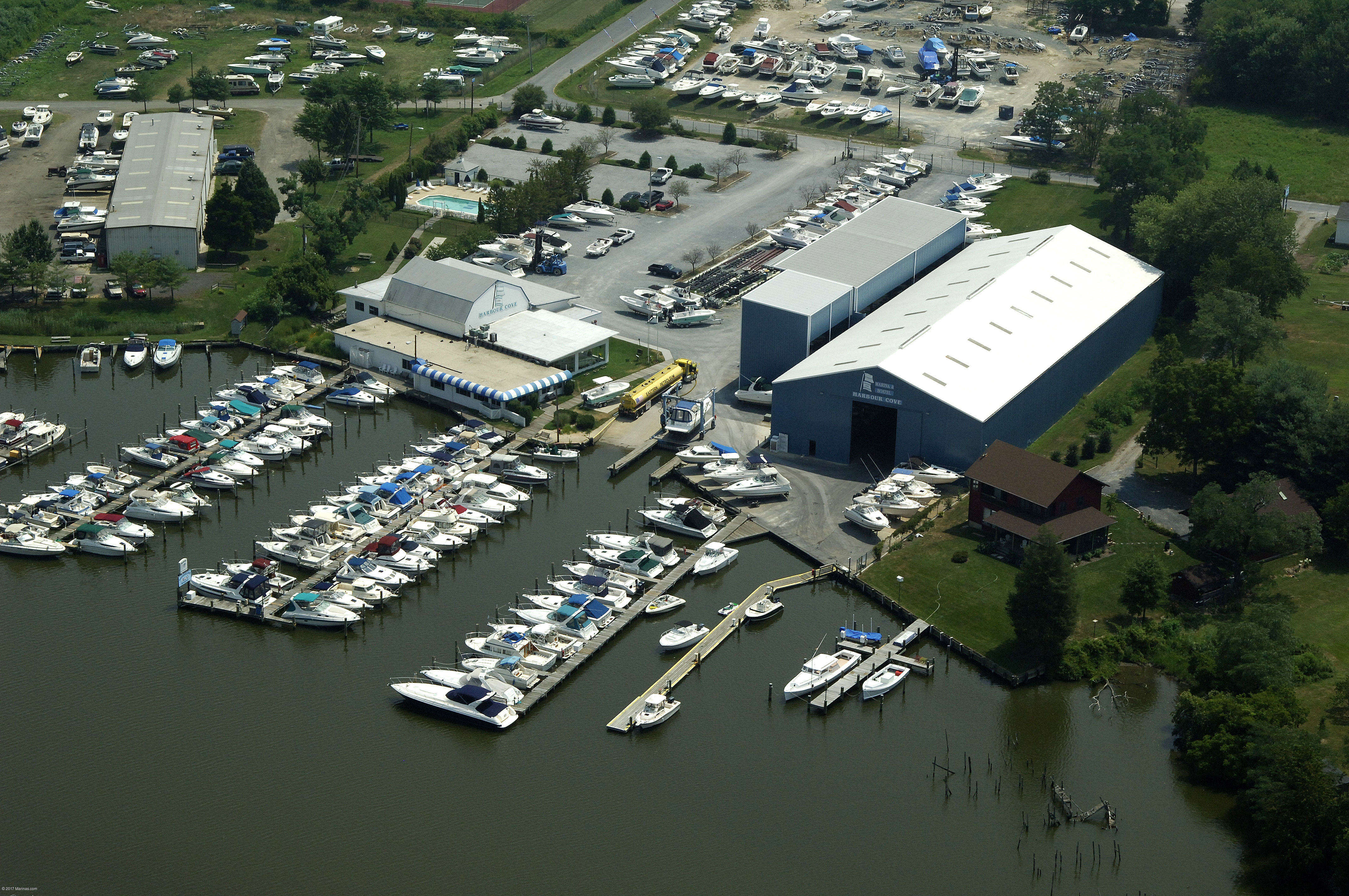 Harbour Cove Marina in Deale, MD, United States Marina Reviews