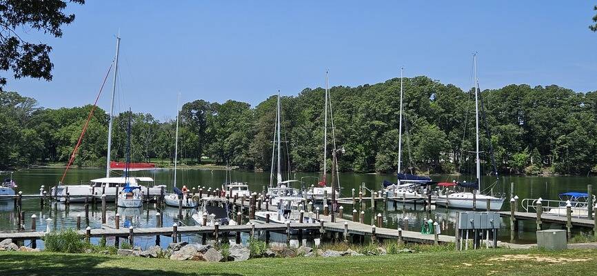 Dennis Point Marina & Campground