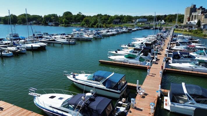 Sodus Marina