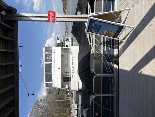 Volunteer Landing Marina