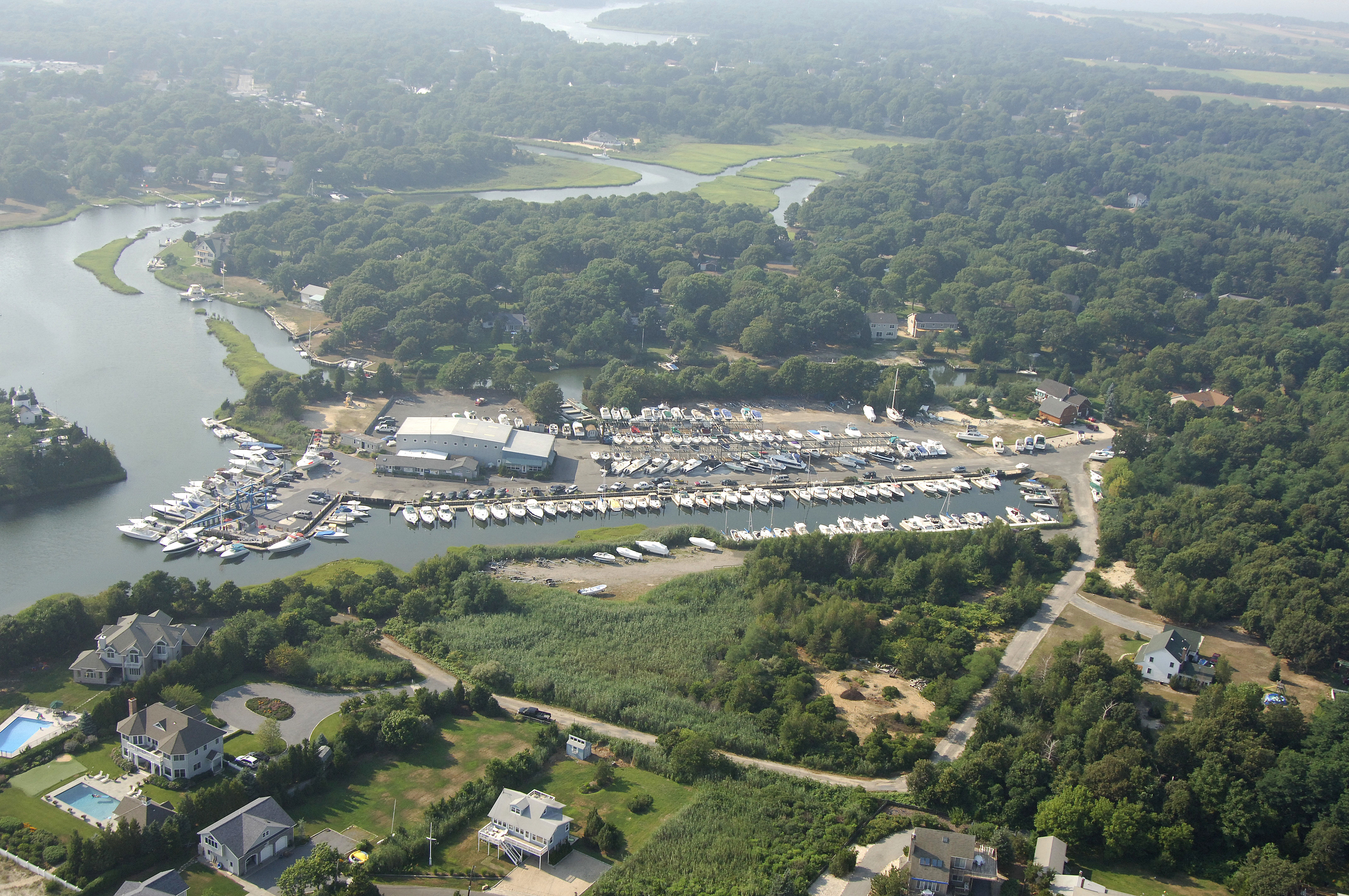 Strong's Marine in Mattituck, NY, United States Marina Reviews