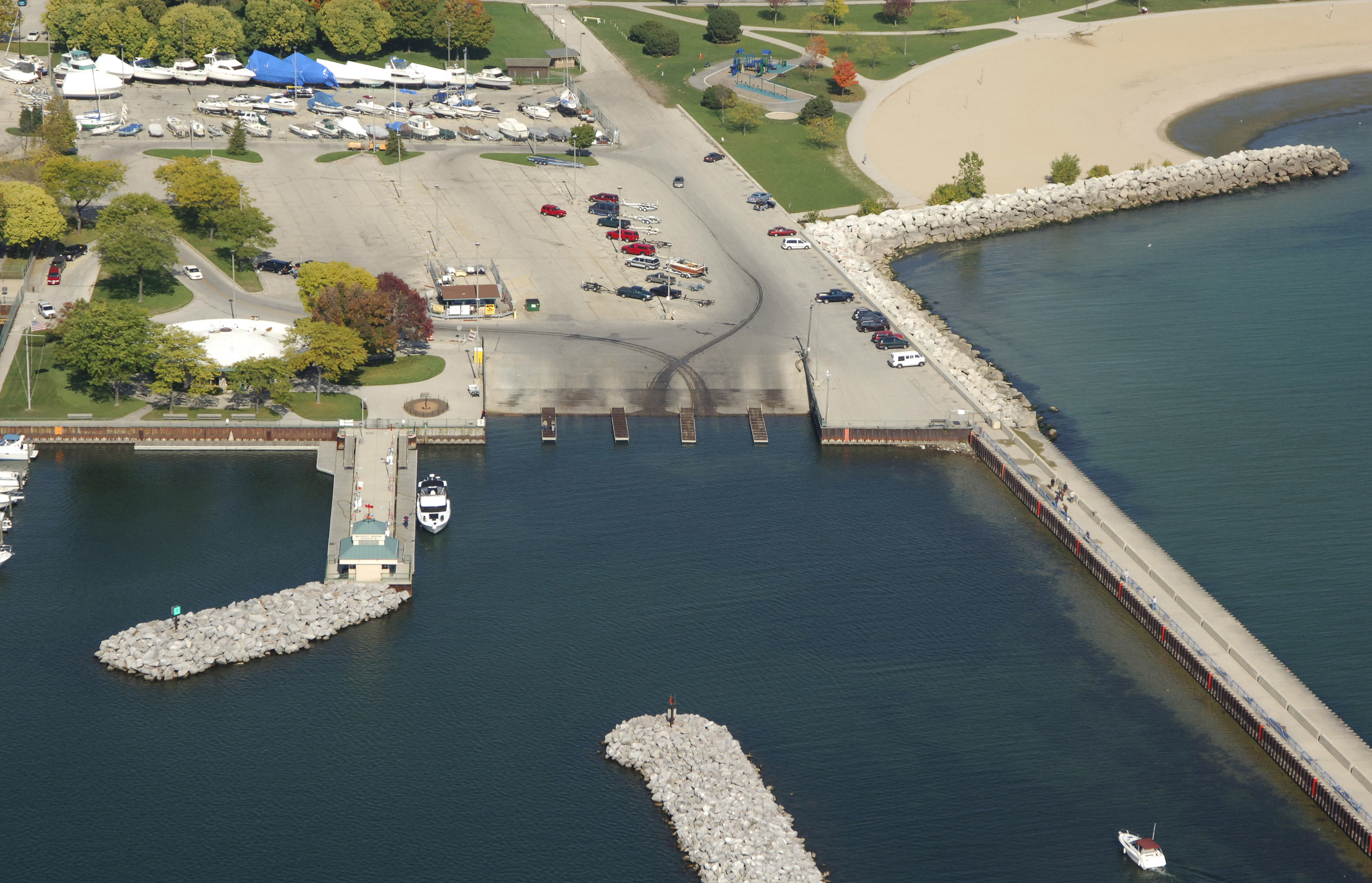 McKinley Marina Ramps in Milwaukee, WI, United States Marina Reviews