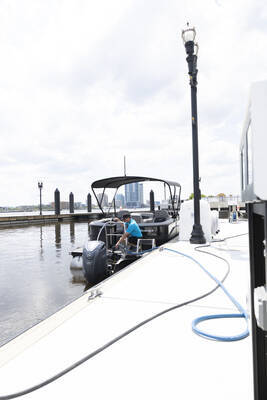 Met Park Marina