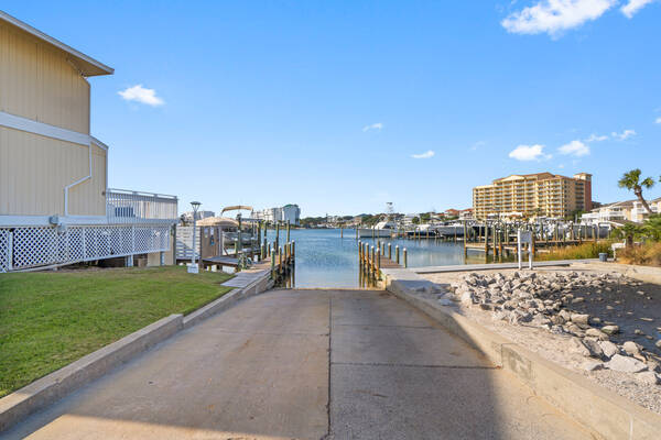 Sandpiper Cove Canal Reservations