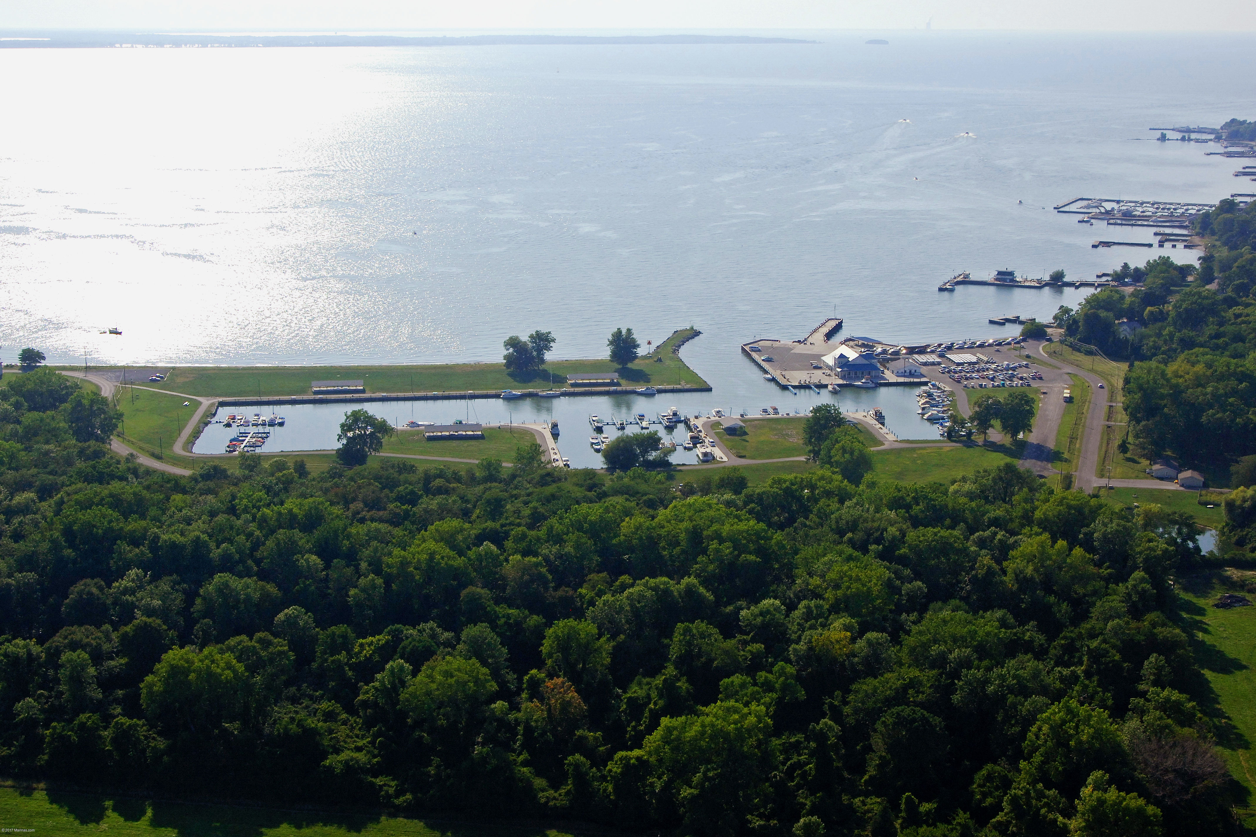 Seaway Marina in Kelley's Island, OH, United States Marina Reviews