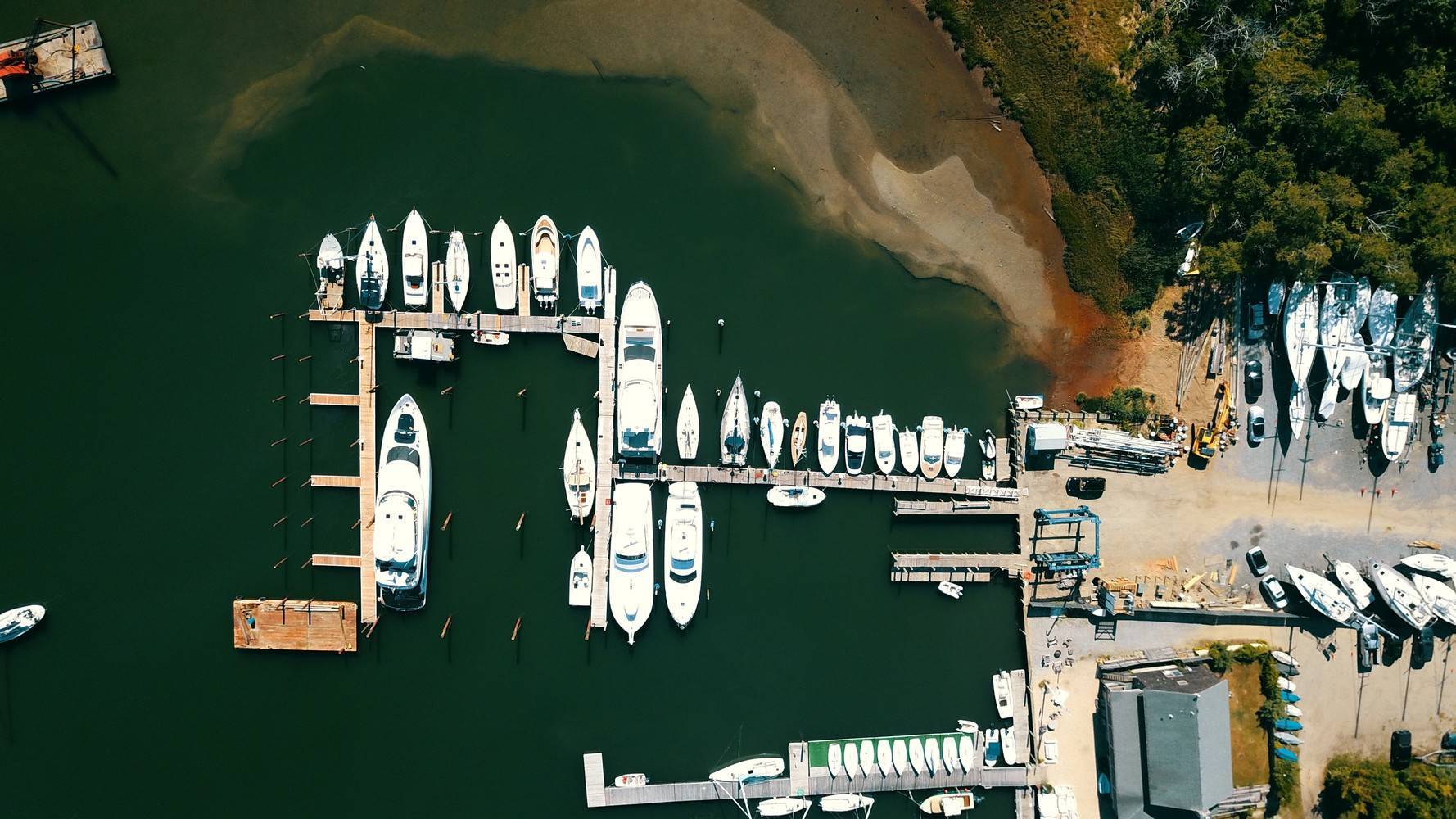 Sag Harbor Yacht Yard & Marina slip, dock, mooring reservations Dockwa