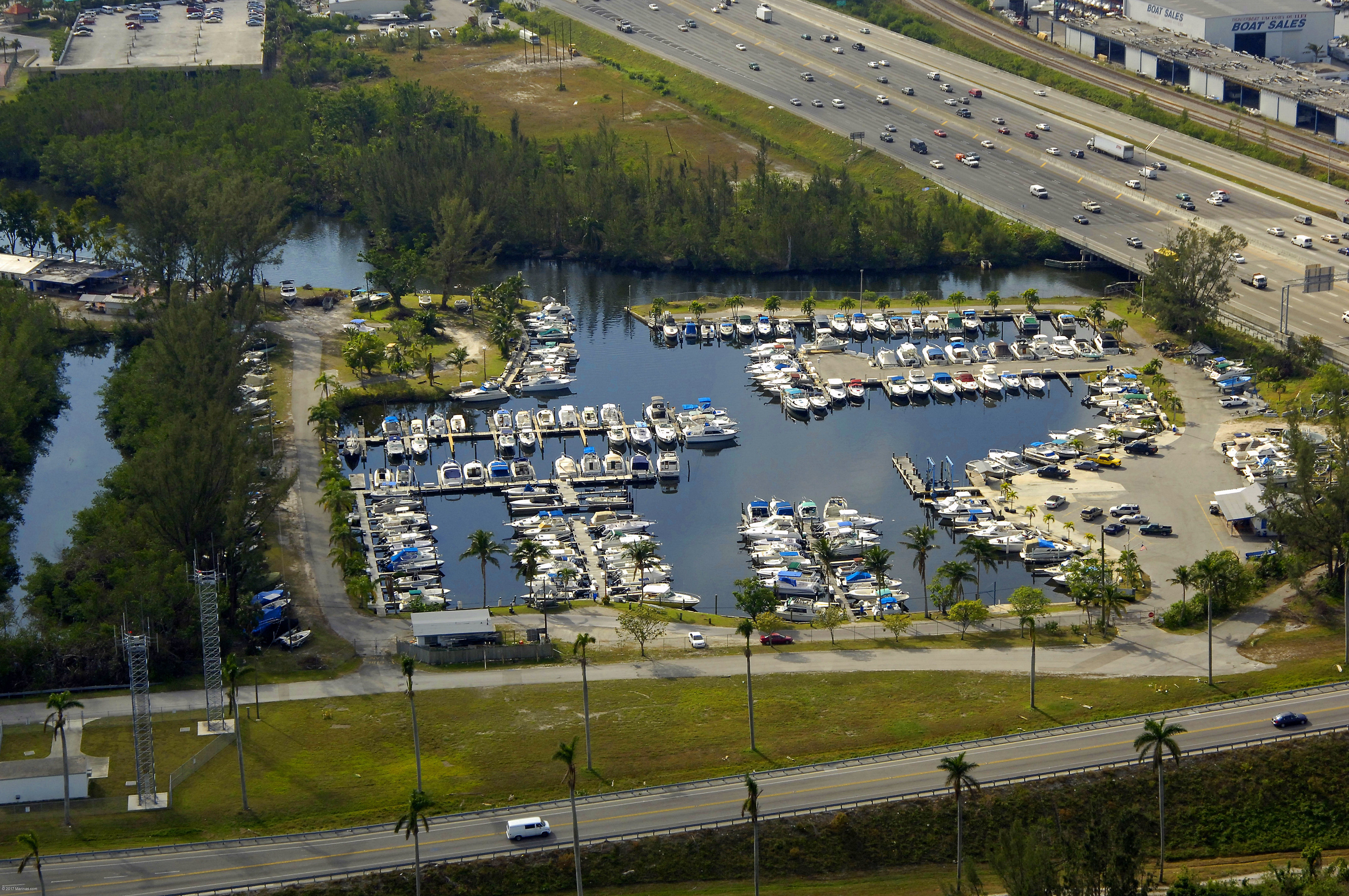 Lauderdale Small Boat Club in Fort Lauderdale, FL, United States