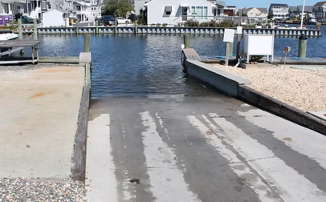 Chadwick Island Marina