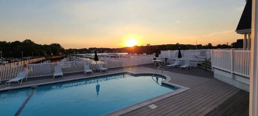 Britannia Yachting Center
