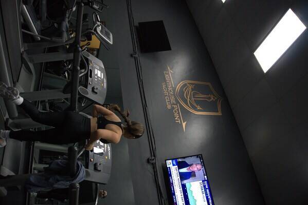 Lighthouse Point Yacht Club