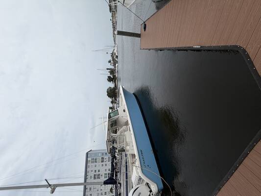 Gulf Harbors Marina