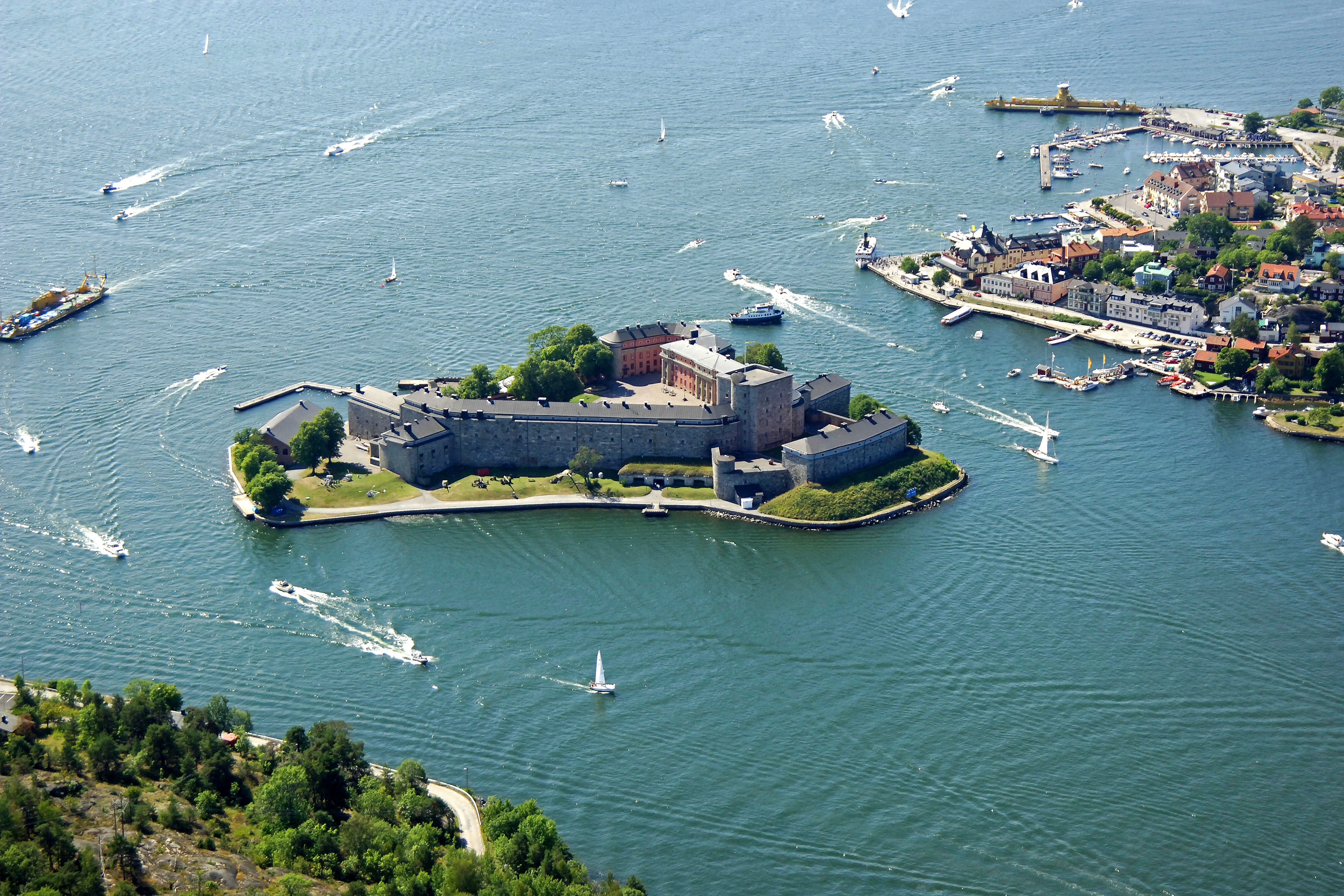 Vaxholm Castle Landmark In Vaxholm Sweden Landmark Reviews Phone 