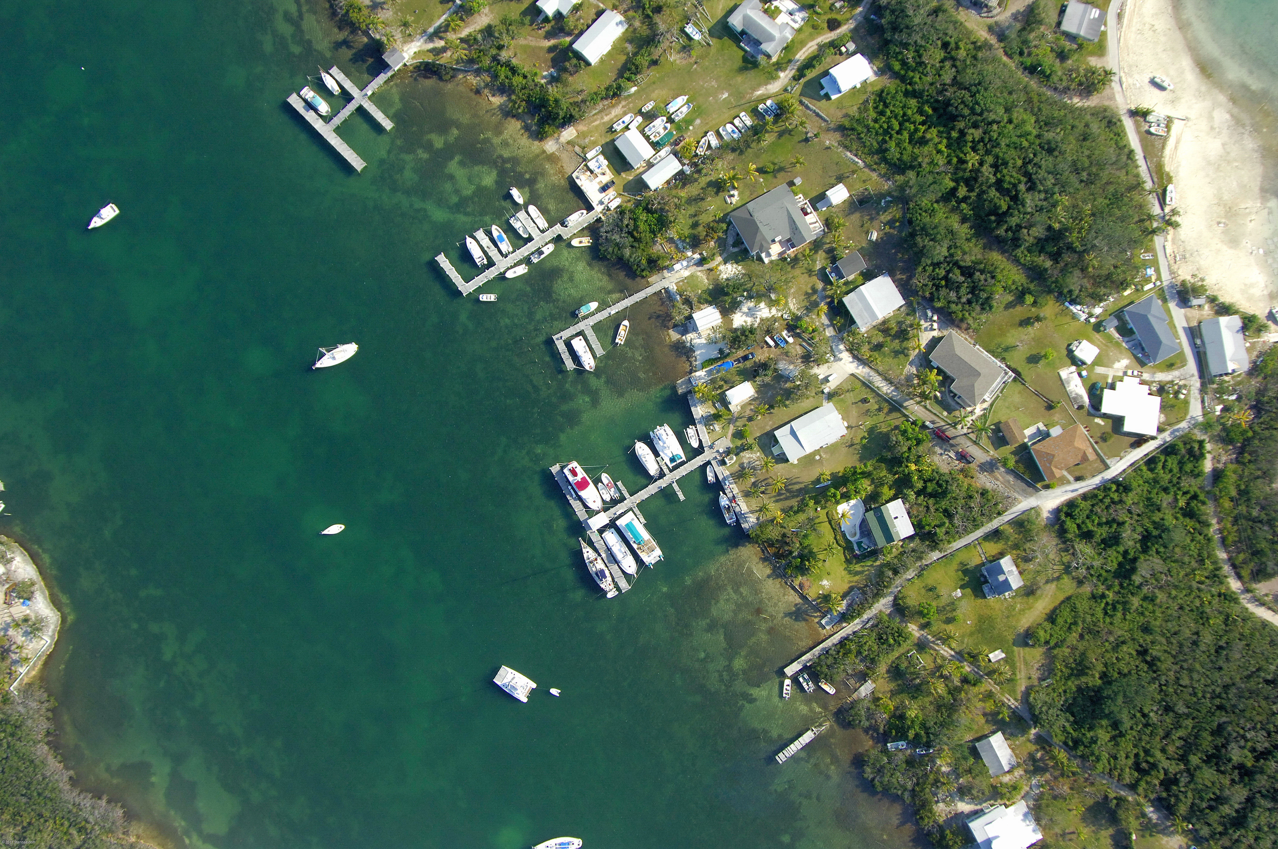 Black Sound Marina in Green Turtle Cay, AB, Bahamas Marina Reviews