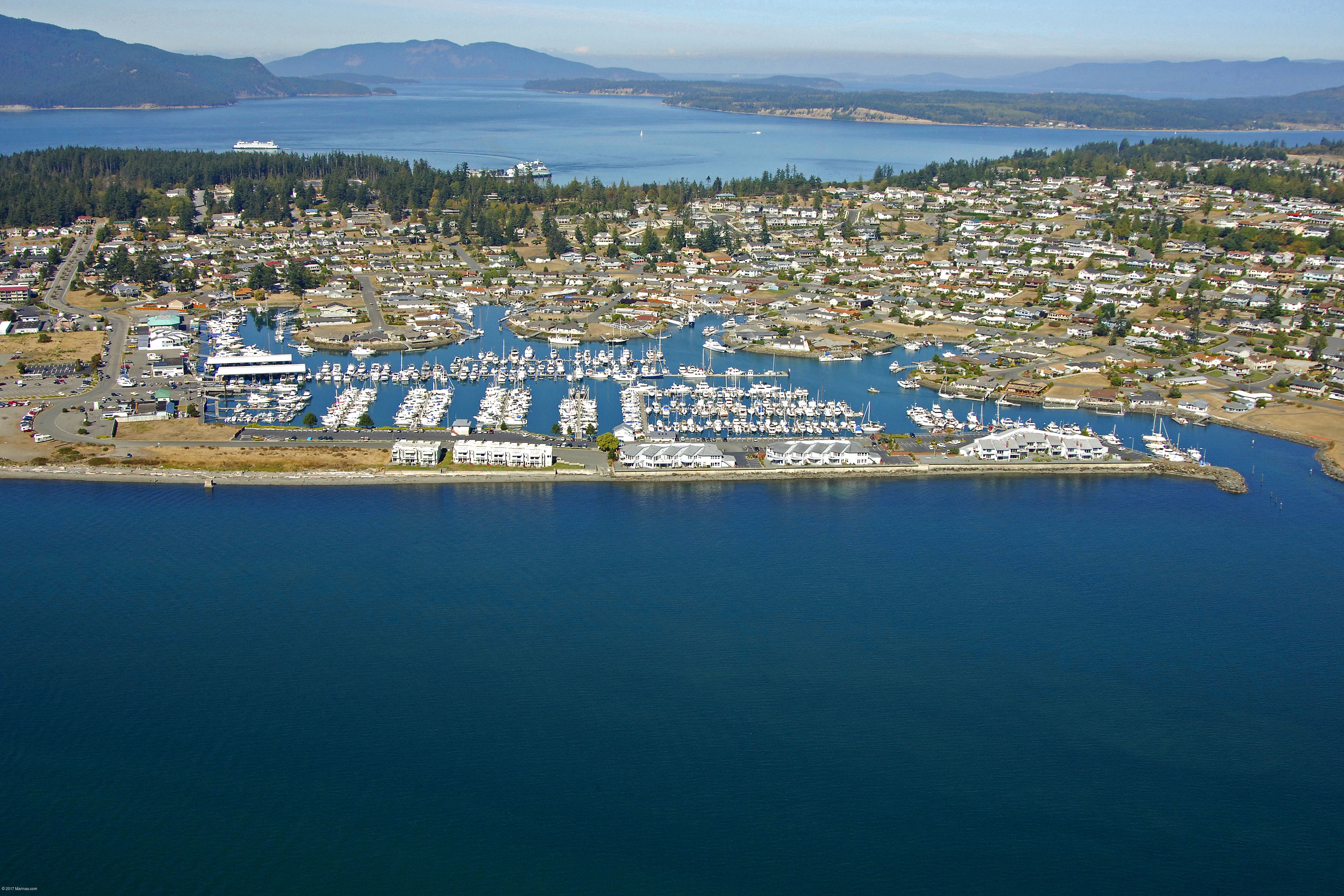 Skyline Marine Center in Anacortes, WA, United States Marina Reviews