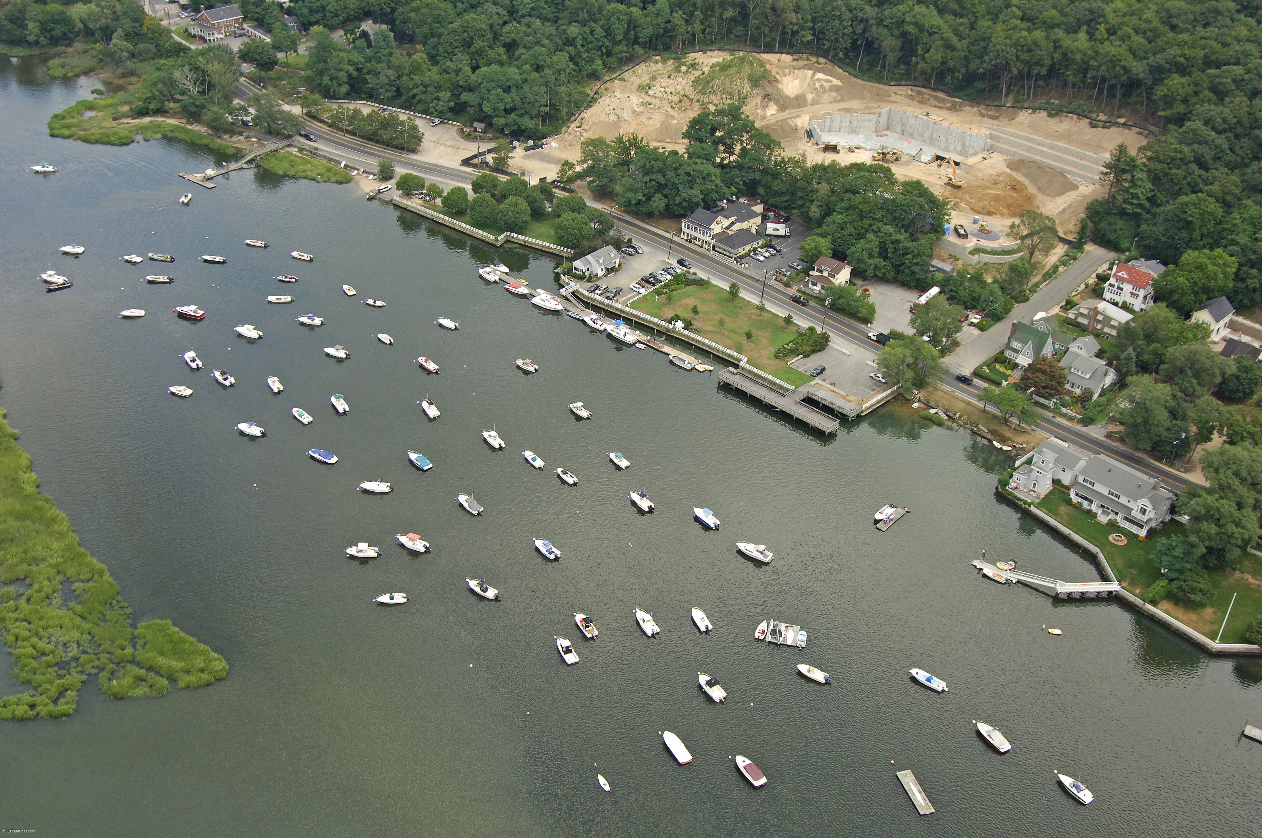 Powles Marina in Cold Spring Harbor, NY, United States Marina Reviews