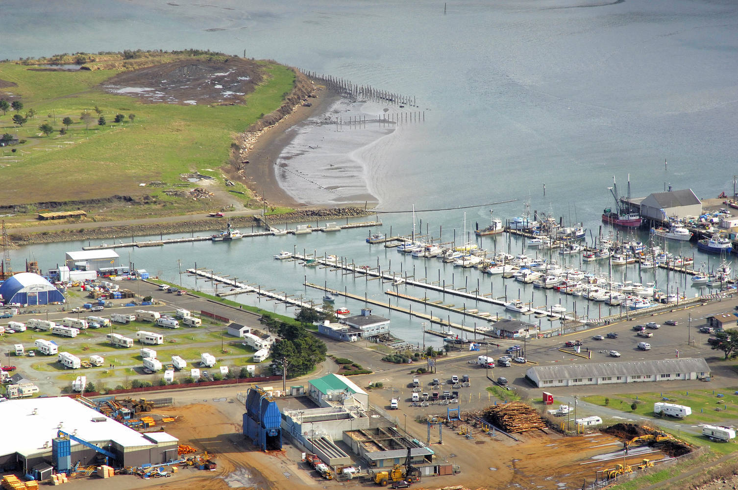 Garibaldi Marina slip, dock, mooring reservations Dockwa