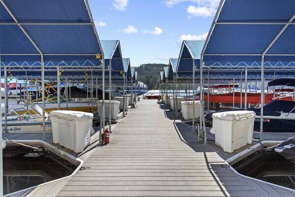 Conkling Marina & Resort