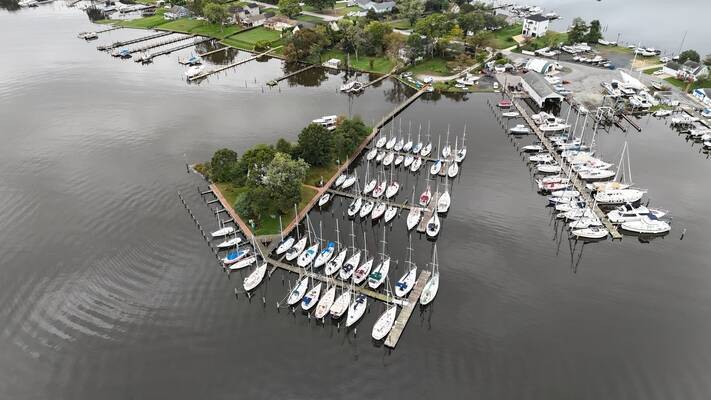 Hammock Island Marina