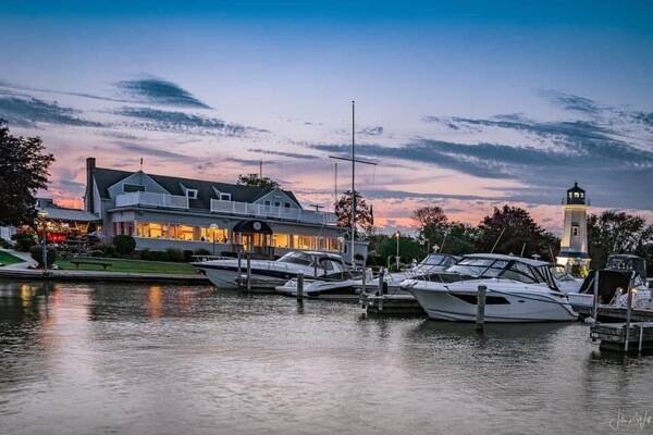 Buffalo Launch Club: Dock