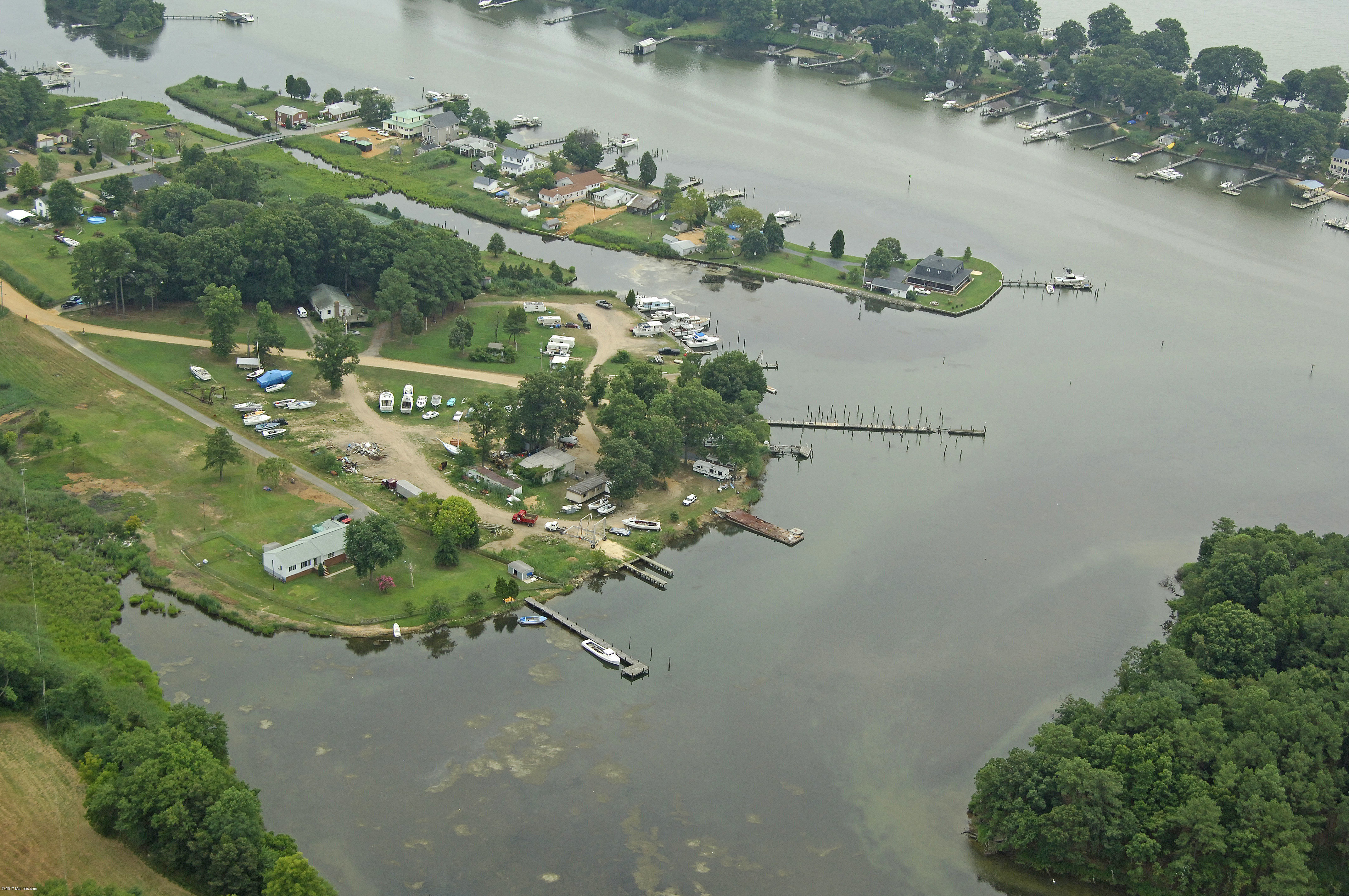 Saunders Marina in Cobb Island, MD, United States Marina Reviews