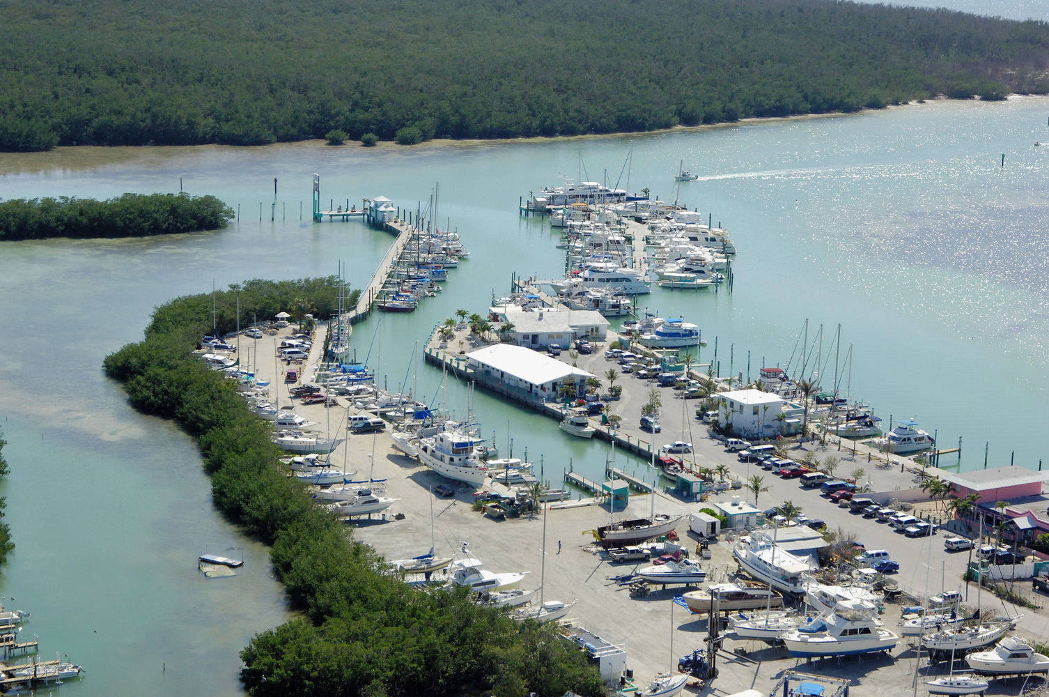 Safe Harbor Marathon slip, dock, mooring reservations Dockwa