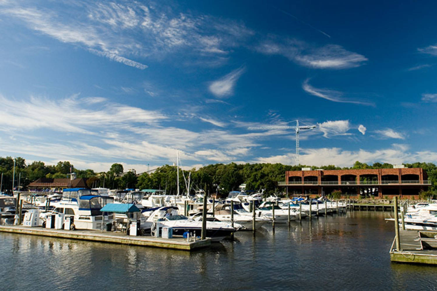 Occoquan Harbour Marina slip, dock, mooring reservations Dockwa