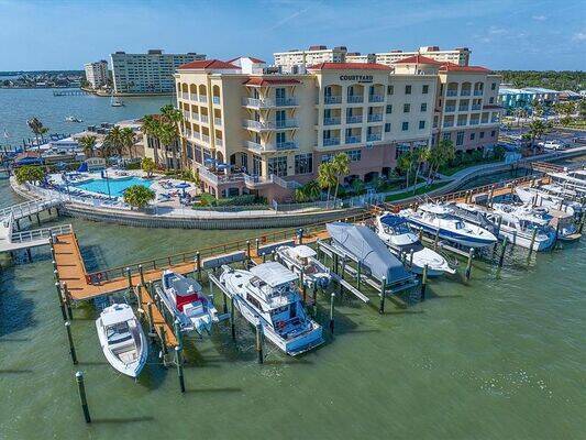 Harborside Boat Club of Madeira Beach