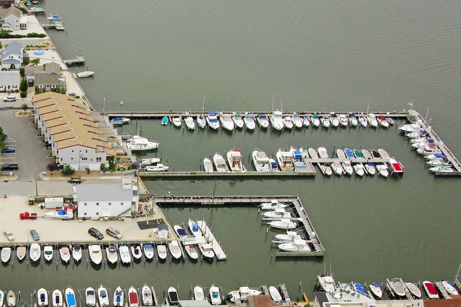 Escape Harbor Marina slip, dock, mooring reservations - Dockwa