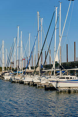 Safe Harbor Pier 121 