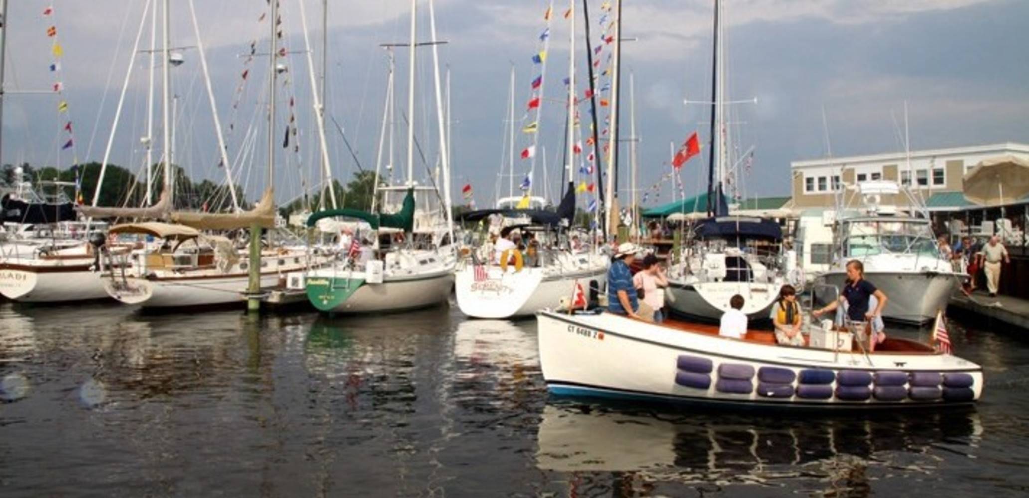 Milford Yacht Club slip, dock, mooring reservations Dockwa