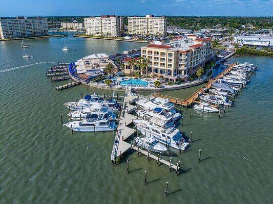 Harborside Boat Club of Madeira Beach