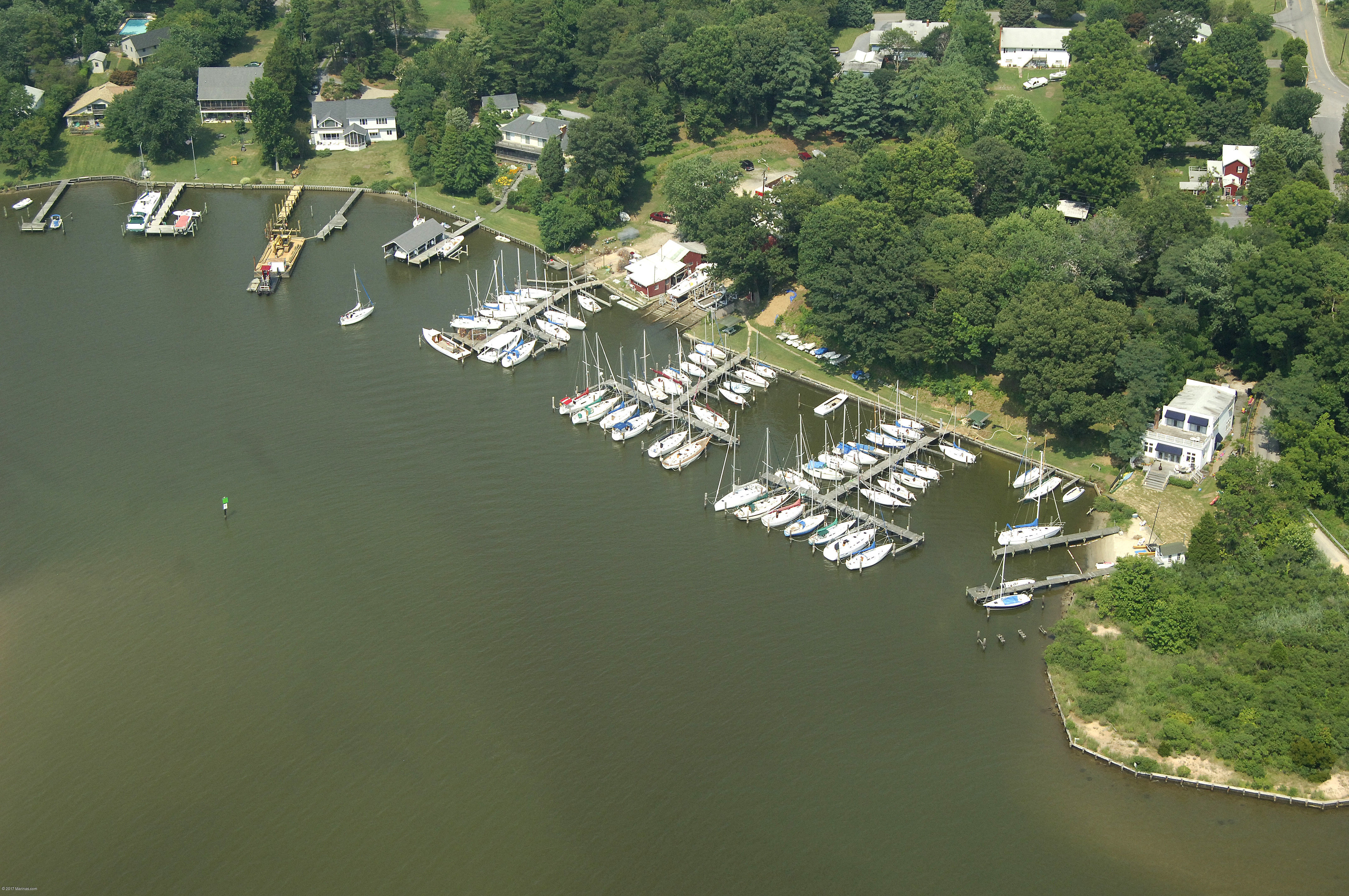 Blue Water Marina in Edgewater, MD, United States Marina Reviews