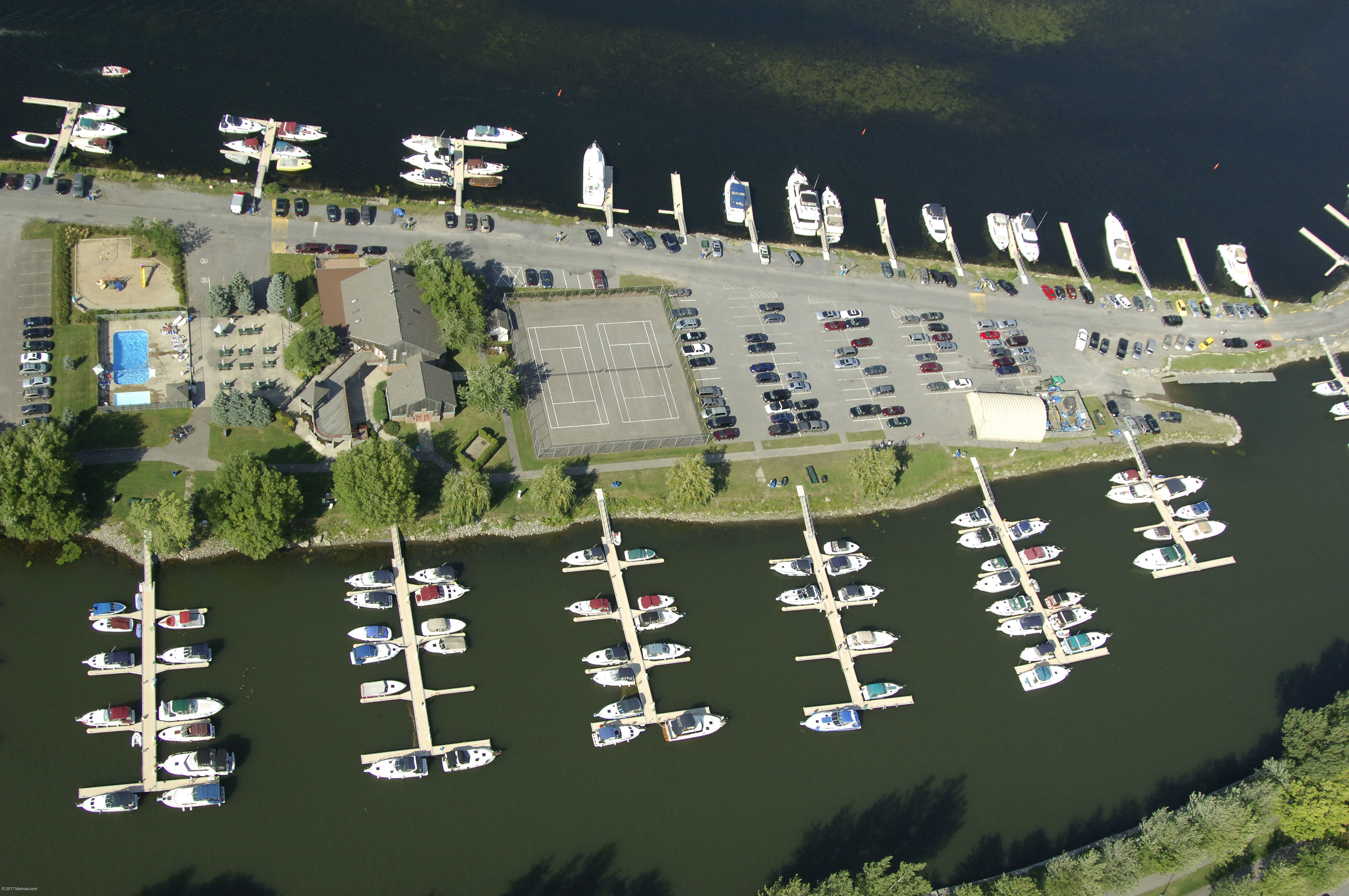 Le Port De Plaisance de Lachine in Lachine, QC, Canada Marina Reviews